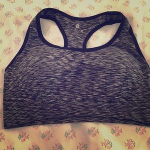 Sports bra